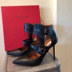 Valentino stiletto pump/booties